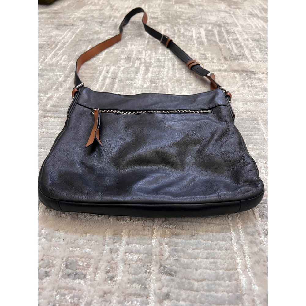 Vera Bradley Black Leather Crossbody Bag Floral Interior Everyday Purse - Picture 5 of 16